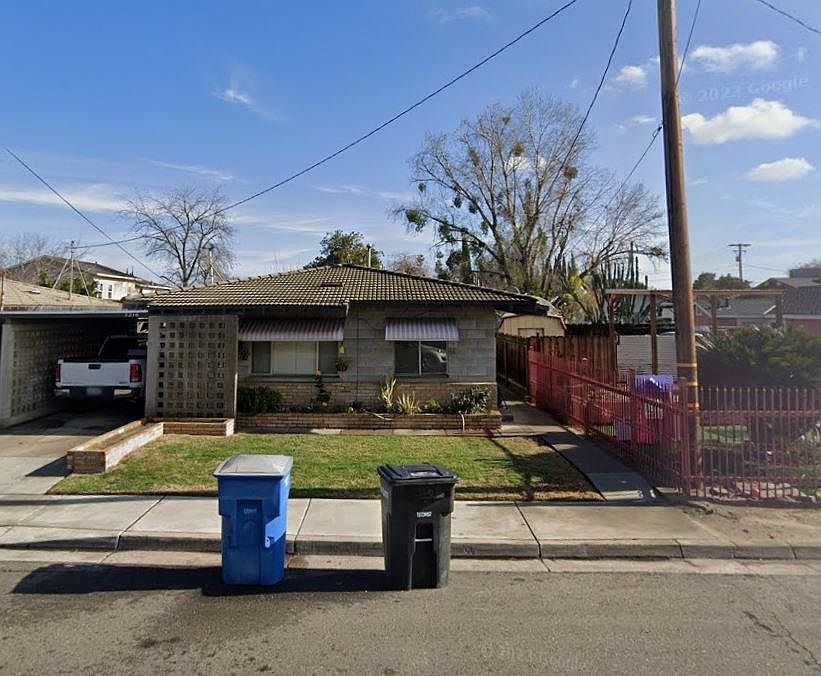 2nd image of 3216 9th St