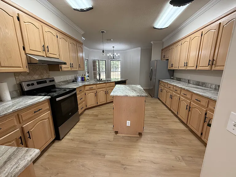 107 Mulberry Ct — Photo 4
