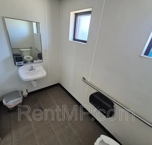 1030 S Mission St #1 — Photo 16