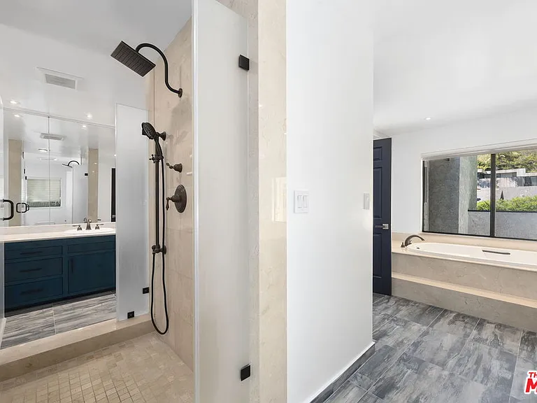 2937 Deep Canyon Dr — Photo 49