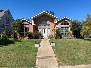 4002 Tropic Cir, Rowlett, TX 75088