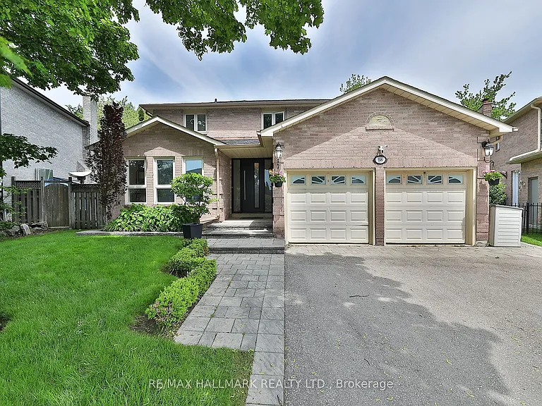 58 Pickett Cres — Photo 1