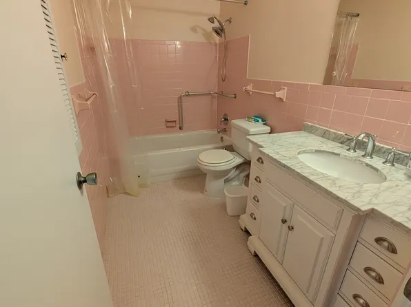 2452 Brazilia Dr, Clearwater, FL 33763