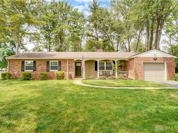 7884 Woody Hollow Dr, West Chester, OH 45241