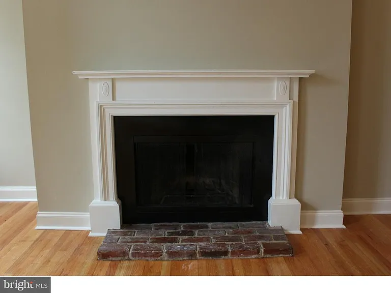 408 S 9th St #3F — Photo 5