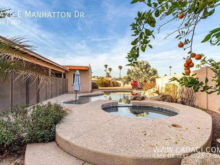 1426 E Manhatton Dr — Photo 9
