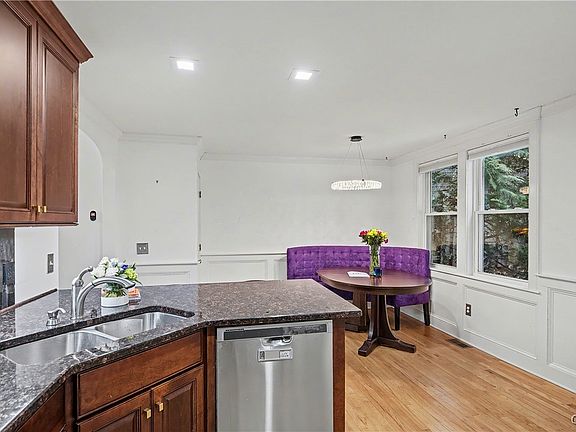 4th image of 46 Jordan St