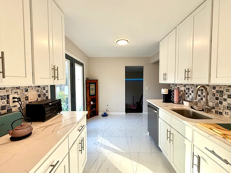 516 Midstreams Rd — Photo 13