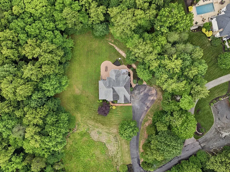 5081 Wolf Run Shoals Rd — Photo 31