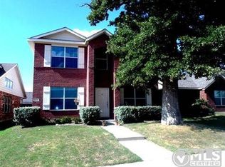 9021 Wayne St, Aubrey, TX 76227