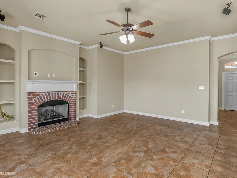 112 Clear Brooke Dr — Photo 4