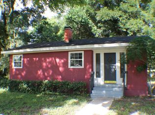 930 Clark Ave, Deland, FL 32724