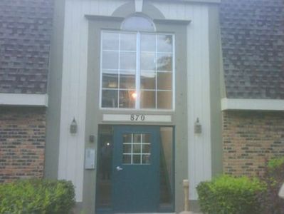 870 Trace Dr APT 104, Buffalo Grove, IL, 60089