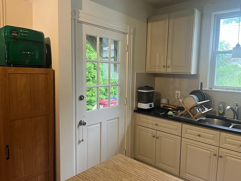 366 Pleasant St #1 — Photo 20