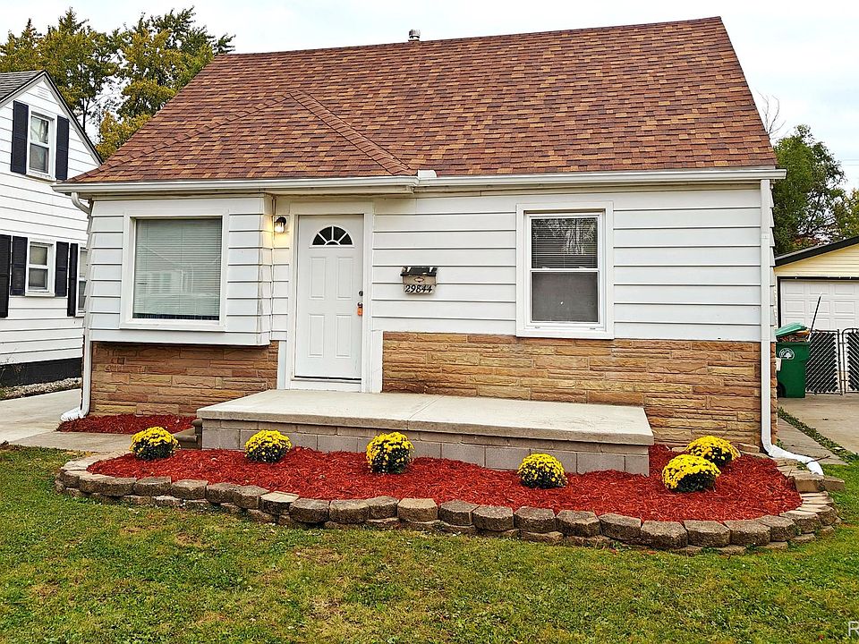 1st image of 29844 Elmwood St