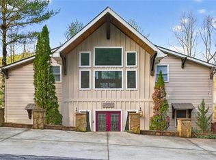 81 Dach Bruecke Gasse, Helen, GA 30545