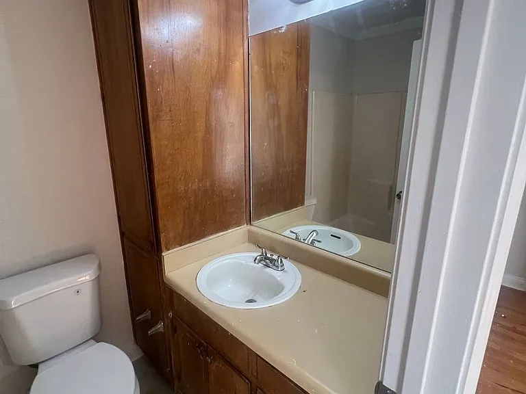 535-537 Haygood Court — Photo 14