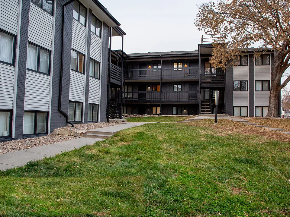 Cheerio Apartments