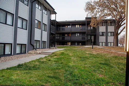 Cheerio Apartments Photo 1