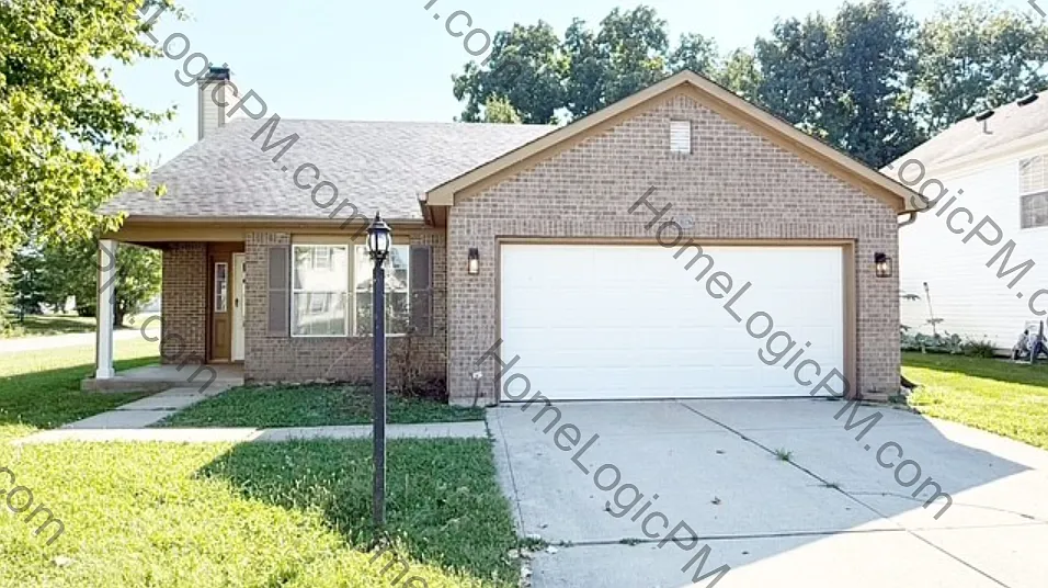 3 bed, 2.0 bath, 1300 sqft, $1,625 — Photo 1