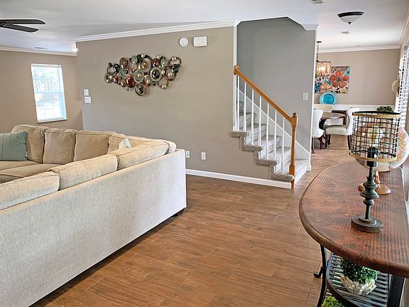 5th image of 12818 Sanderling Ln