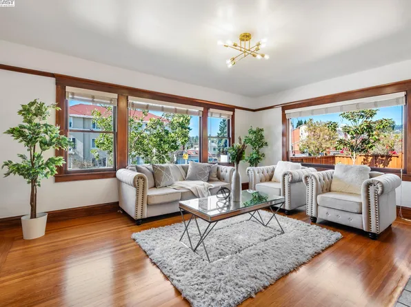 4016 Park Blvd, Oakland, CA 94602