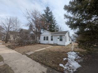 1026 Birchmont Dr NE, Bemidji, MN 56601