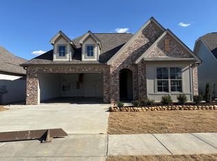 6888 Charming Pl #92, Hixson, TN 37343
