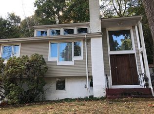 45 Dexter Rd #45, Newtonville, MA 02460