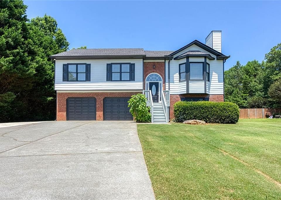 1st image of 119 Holly Pl