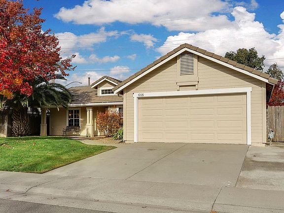 2nd image of 1205 Bentwood Dr