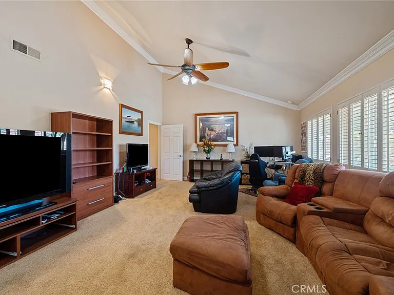 13710 Bannon Dr — Photo 32