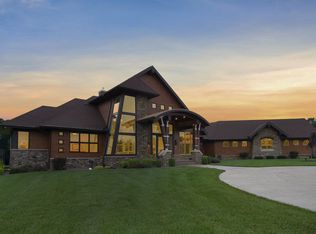 68120 Conrad Rd, Niles, MI 49120