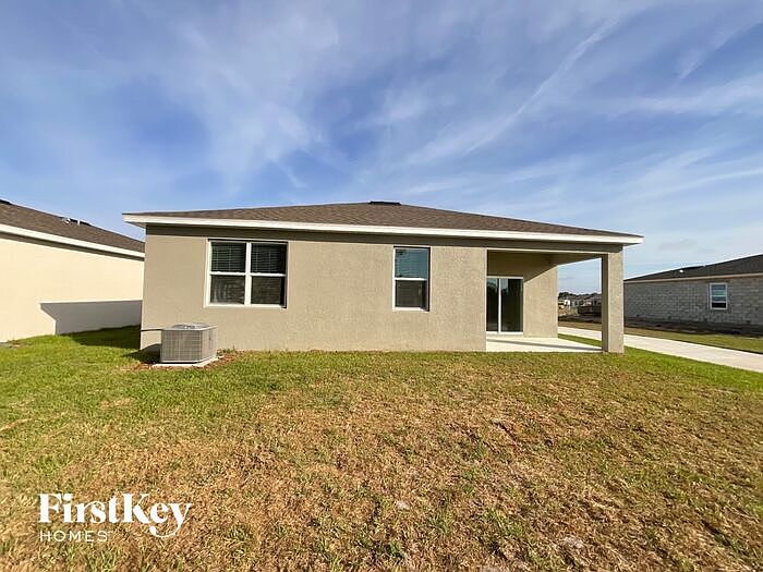 2nd image of 178 Windsor Reserve Dr