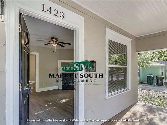 3rd image of 1423 E 33rd St #1423-33