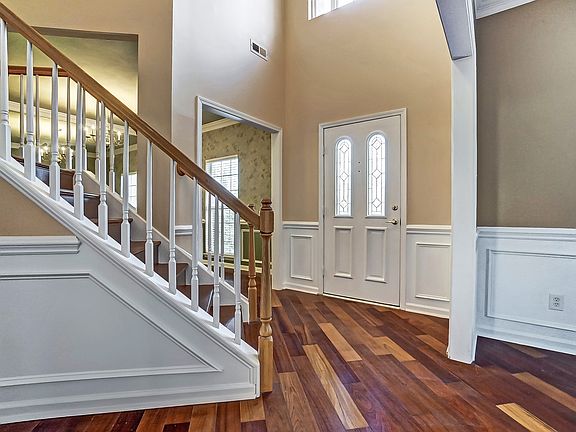 5th image of 6314 Summerlin Pl