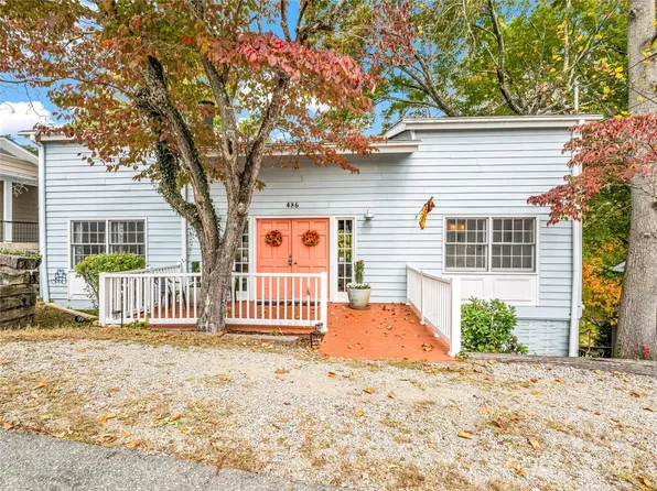 486 Oxford Rd, Lake Junaluska, NC 28745