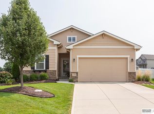 10829 S 109th St, Papillion, NE 68046