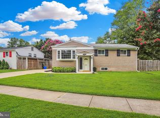 12112 Lauderdale Dr, Rockville, MD 20852