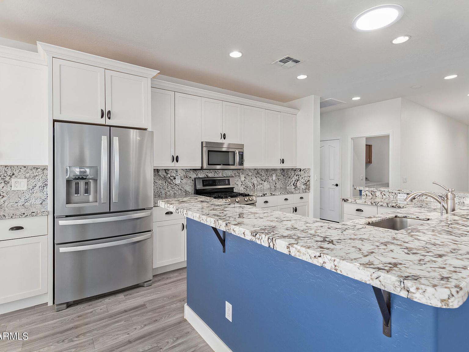 29904 N Yellow Bee Dr