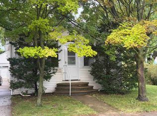 1843 Hubbard St, Oshkosh, WI 54902