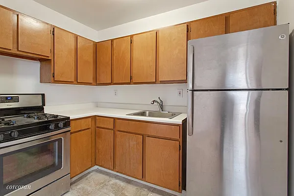 Rented by Corcoran | media 15