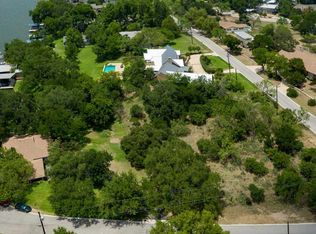 208 Beaver St, Horseshoe Bay, TX 78672