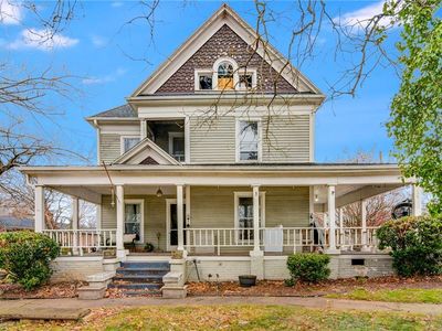 2400 Spring Garden St, Greensboro, NC, 27403