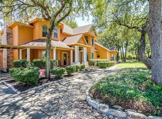 1541 Cliff Manor St, Azle, TX 76020