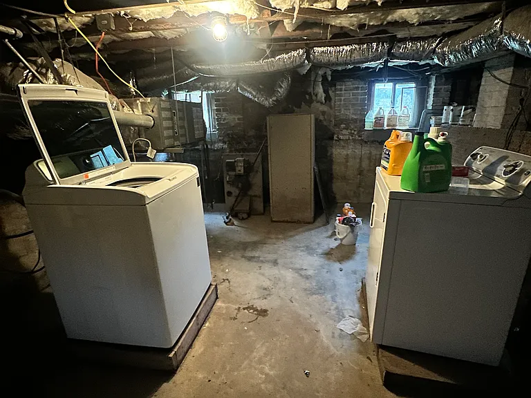527 Maryland Ave #2 — Photo 9
