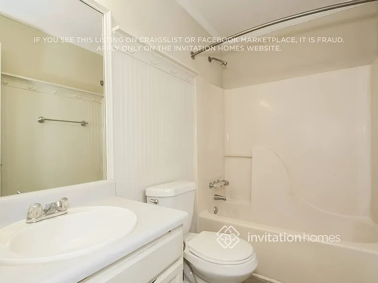 4402 Marci St — Photo 17
