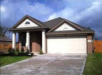 1st image of 15835 Sonoma Park Dr
