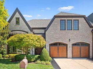 22 Bonhomme Grove Ct, Chesterfield, MO 63017