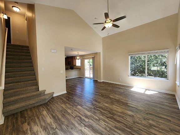 4th image of 8378 Feather Grass Ct